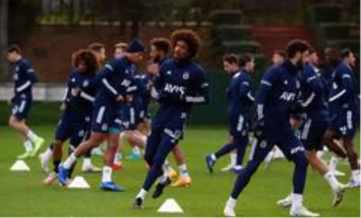 Fenerbahçe kampa girdi