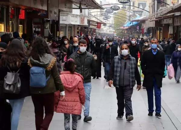 Gaziantep'te, çarşıda yoğunluk