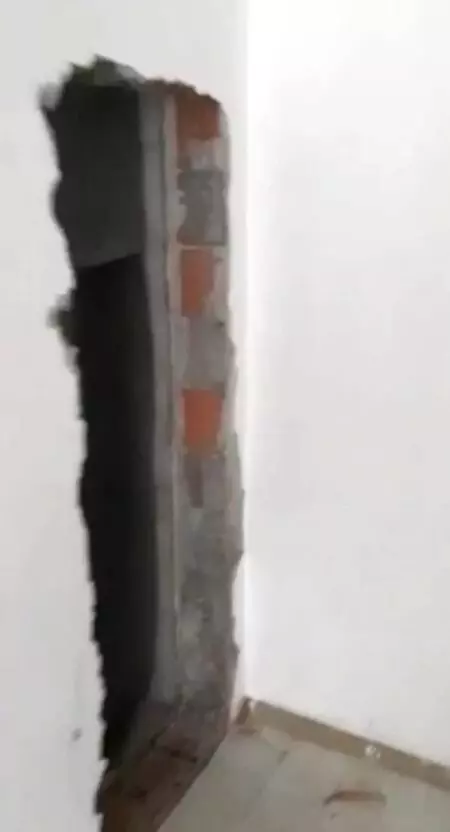 Son dakika gündem: Gizli geçitle girilen iş yerinde kumar oynarken yakalandılar Son dakika gündem: Gizli geçitle girilen iş yerinde kumar oynarken yakalandılar