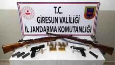 Jandarmadan silah kaçakçılarına operasyon Jandarmadan silah kaçakçılarına operasyon