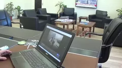 KAHRAMANMARAŞ - Andırın Kaymakamı Güneş ile Belediye Başkanı Doğan AA'nın 'Yılın Fotoğrafları' oylamasına katıldı KAHRAMANMARAŞ - Andırın Kaymakamı Güneş ile Belediye Başkanı Doğan AA'nın 'Yılın Fotoğrafları' oylamasına katıldı