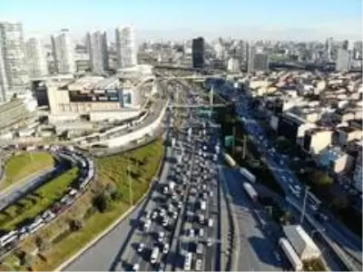 Muş'ta 56 saatlik kısıtlama başladı Muş'ta 56 saatlik kısıtlama başladı
