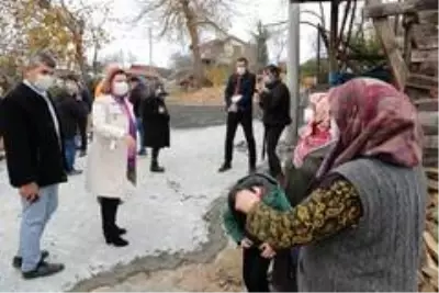 Nebihoca Mahallesi'nde parke çalışmaları tamamlanıyor Nebihoca Mahallesi'nde parke çalışmaları tamamlanıyor