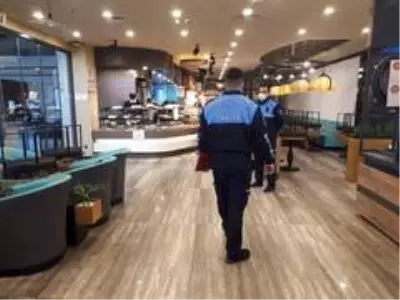 Sultangazi'de işletmelere korona virüs denetimi Sultangazi'de işletmelere korona virüs denetimi