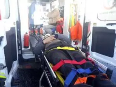Tekirdağ'da minibüsle kamyonet çarpıştı: 4 yaralı Tekirdağ'da minibüsle kamyonet çarpıştı: 4 yaralı