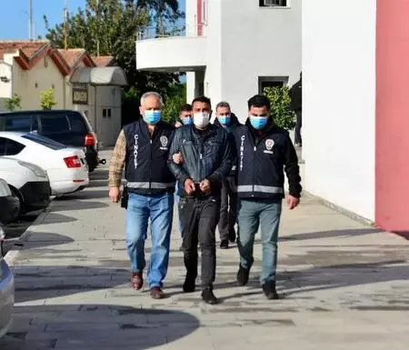 Trafik cezasının parasını isteyince öldürmüş Trafik cezasının parasını isteyince öldürmüş