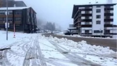 Uludağ beyaza büründü Uludağ beyaza büründü