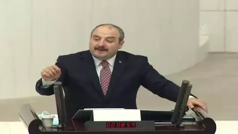 Varank: 'Mevzubahis Türk SİHA'ları olunca anti militarist kesiliyorsunuz' Varank: 'Mevzubahis Türk SİHA'ları olunca anti militarist kesiliyorsunuz'