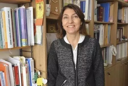 'Ailede virüsün yayılma oranı yüzde 60' 'Ailede virüsün yayılma oranı yüzde 60'