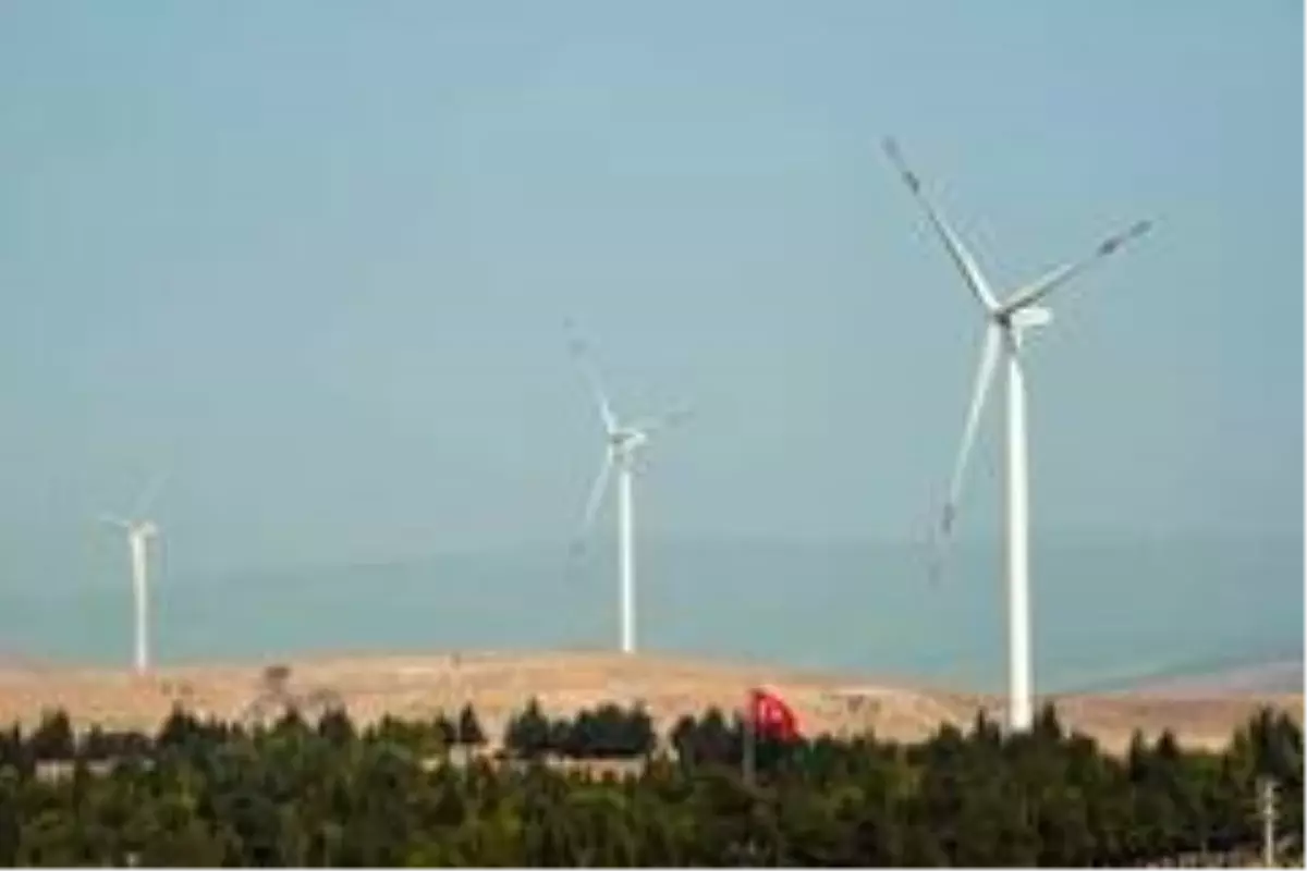 Aliağa, yenilenebilir enerji yatırımlarıyla dikkat çekiyor