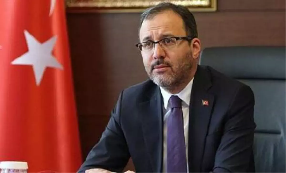 Bakan Kasapoğlu'ndan milli tekvandoculara tebrik
