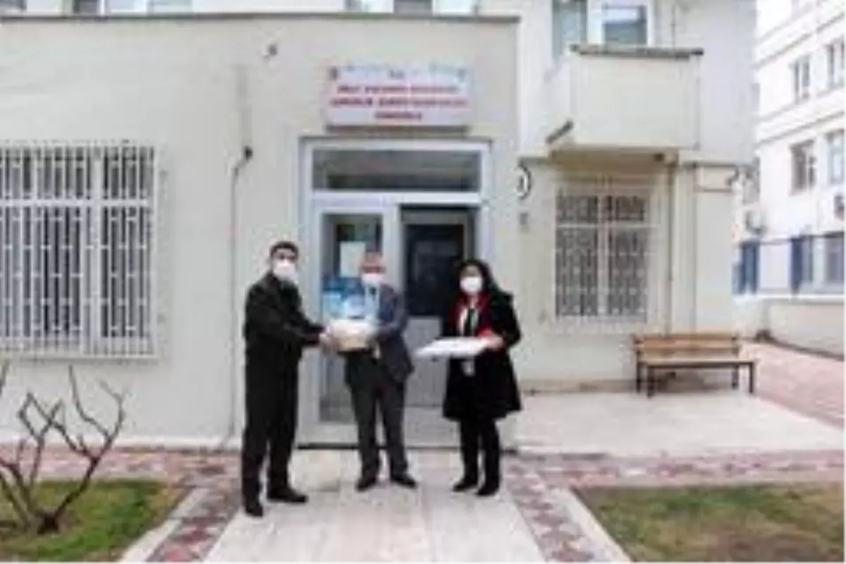 Başkan Şahiner'den jandarma personeline jest