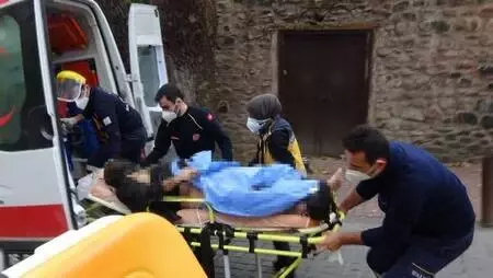 Son dakika haberi | Bursa'da kaynak dükkanında patlama: 1 işçi yaralandı, 1 işçi dumandan etkilendi Son dakika haberi | Bursa'da kaynak dükkanında patlama: 1 işçi yaralandı, 1 işçi dumandan etkilendi