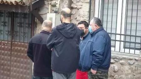 Son dakika haberi | Bursa'da kaynak dükkanında patlama: 1 işçi yaralandı, 1 işçi dumandan etkilendi Son dakika haberi | Bursa'da kaynak dükkanında patlama: 1 işçi yaralandı, 1 işçi dumandan etkilendi