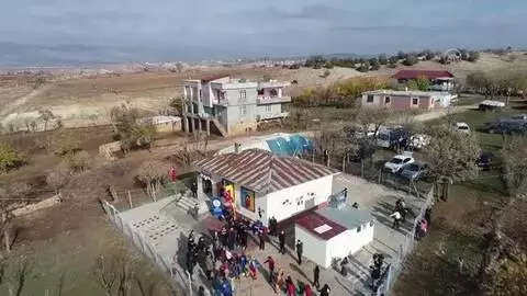 DİYARBAKIR - Çocuklar için köyde etkinlik yapıldı