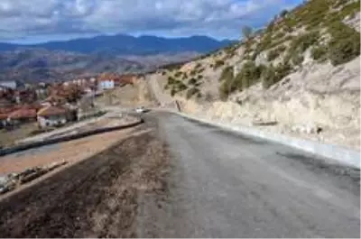 Emet Belediyesi yol yapım ve peyzaj çalışmaları Emet Belediyesi yol yapım ve peyzaj çalışmaları