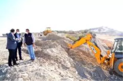 Emet Belediyesi yol yapım ve peyzaj çalışmaları Emet Belediyesi yol yapım ve peyzaj çalışmaları