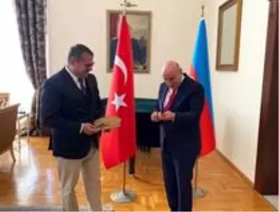 Başkan Altınok'tan 'Azerbaycan zaferini tebrik' ziyareti Başkan Altınok'tan 'Azerbaycan zaferini tebrik' ziyareti
