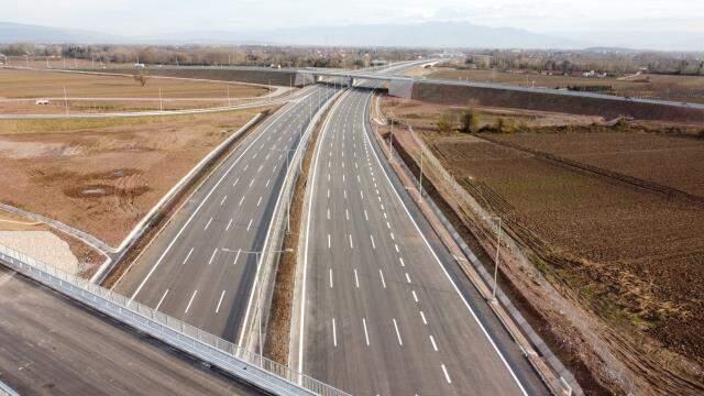 Kuzey Marmara Otoyolu'nun son kesimi olan İzmir-Akyazı bölümü 19 Aralık'ta açılacak Kuzey Marmara Otoyolu'nun son kesimi olan İzmir-Akyazı bölümü 19 Aralık'ta açılacak