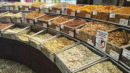 Pandemi sürecinde kuruyemiş satışı arttı Pandemi sürecinde kuruyemiş satışı arttı