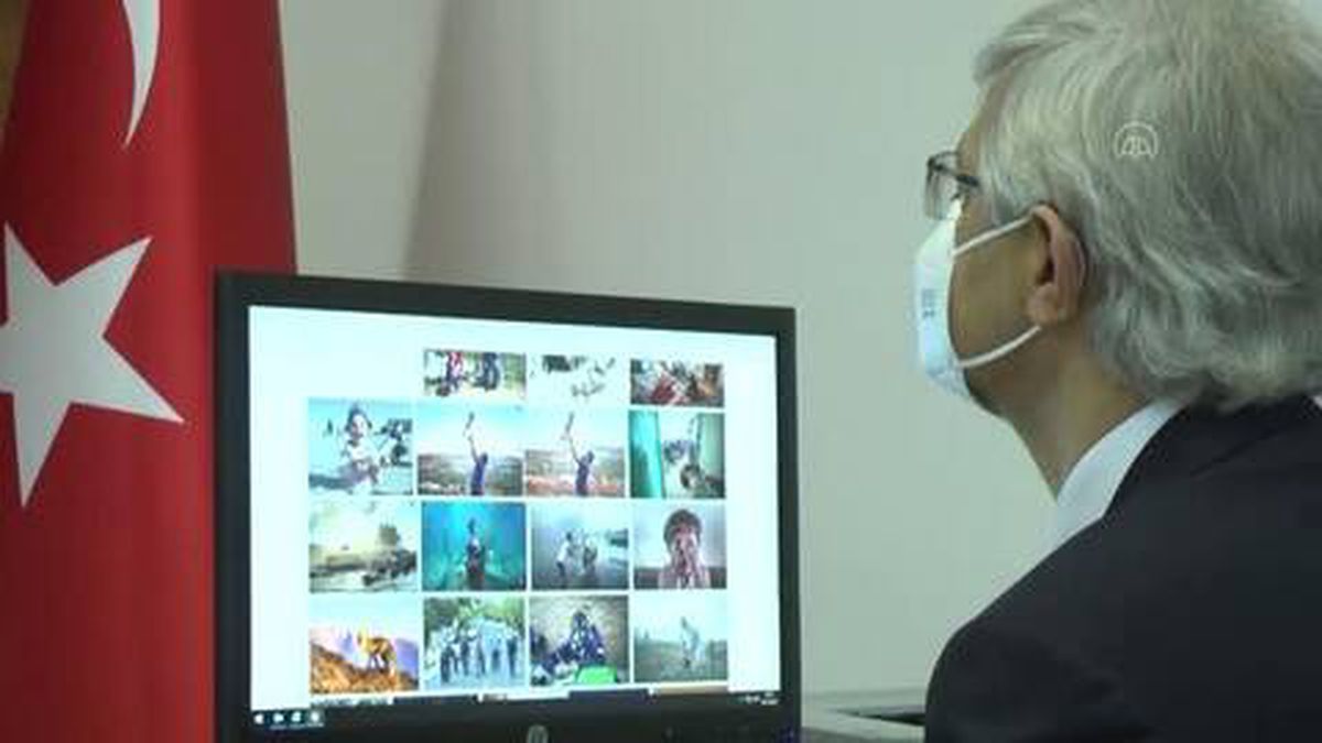 Türkiye'nin Zagreb Büyükelçisi Hızlan AA'nın 'Yılın Fotoğrafları' oylamasına katıldı