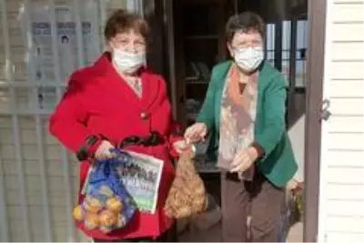 Çankaya'da 5 bin haneye meyve yardımı Çankaya'da 5 bin haneye meyve yardımı