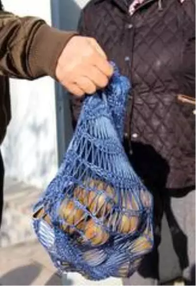 Çankaya'da 5 bin haneye meyve yardımı Çankaya'da 5 bin haneye meyve yardımı