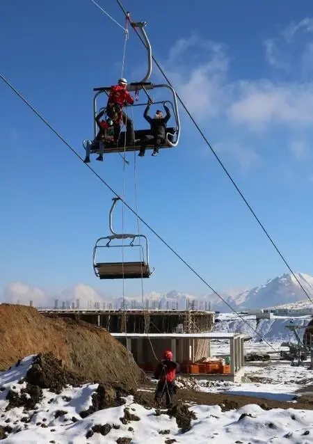 JAK timleri, Hakkari kayak merkezinde kurtarma tatbikatı yaptı