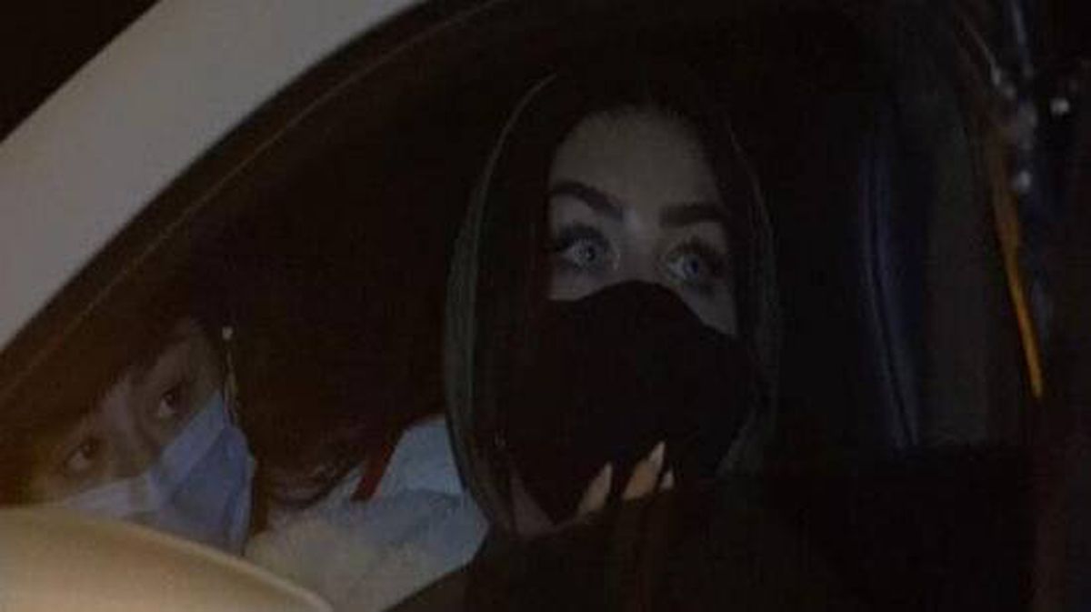 Kısıtlamada 2 defa polis çevirmesine yakalanan kadınlara ceza yağdı