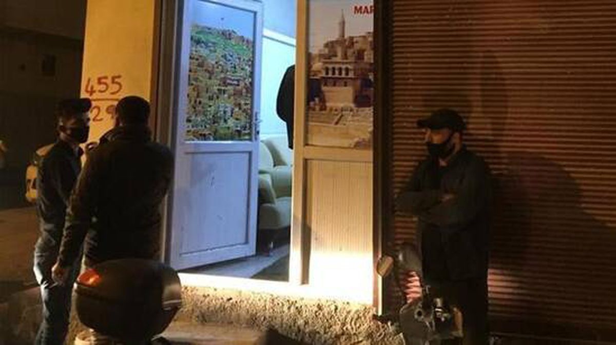 Mum ışığında kumar oynayanlara korona tedbirlerine uymamaktan 100 bin lira ceza kesildi