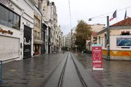 Taksim Meydanı boş kaldı
