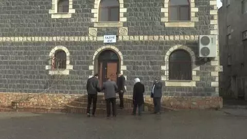 Akraba 2 aile arasındaki husumet sona erdi Akraba 2 aile arasındaki husumet sona erdi