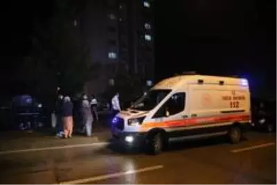 Apartman dairesinde doğalgaz bomba gibi patladı: 1 ağır yaralı Apartman dairesinde doğalgaz bomba gibi patladı: 1 ağır yaralı