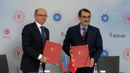 Bakan Dönmez: Nahçıvan'ın doğal gaz ihtiyacının tamamını karşılayabileceğiz Bakan Dönmez: Nahçıvan'ın doğal gaz ihtiyacının tamamını karşılayabileceğiz