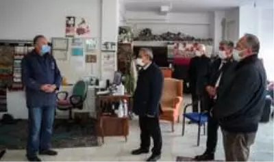 Başkan Işık: 'Lala Hüseyin Paşa'da yağmur suyu hattı problemi çözüldü' Başkan Işık: 'Lala Hüseyin Paşa'da yağmur suyu hattı problemi çözüldü'