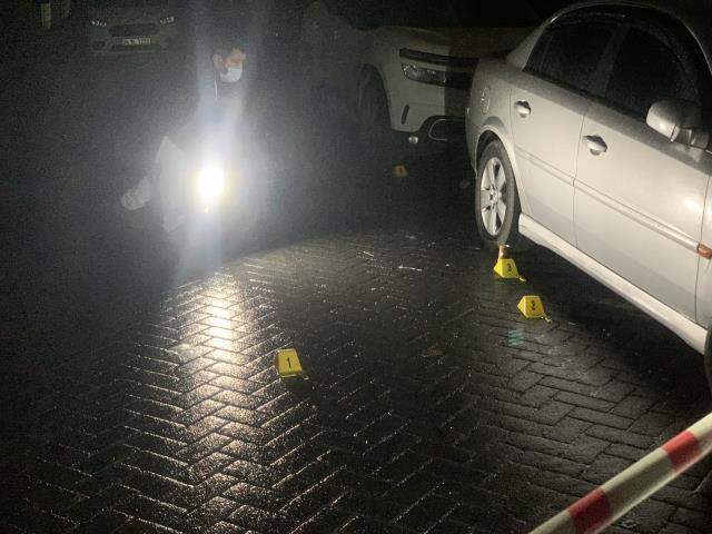 Beyoğlu'nda silahlı saldırı! 16 yaşındaki genç ağır yaralı