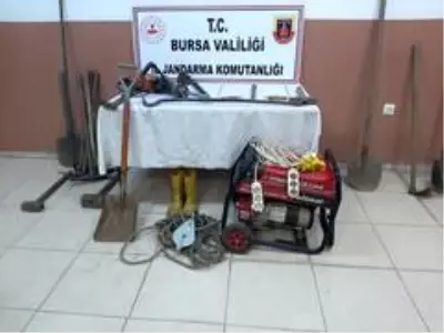 Son dakika haber | Bursa'da define avcıları kazdıkları kuyuda yakalandı