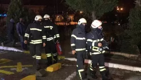 Son dakika haber: Kocaeli'de evde doğal gaz patlaması sonucu 1 kişi yaralandı Son dakika haber: Kocaeli'de evde doğal gaz patlaması sonucu 1 kişi yaralandı