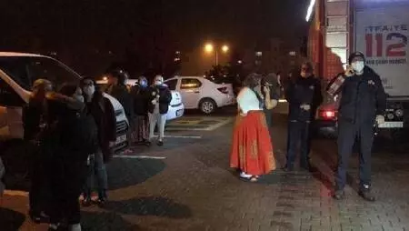 Son dakika haber: Kocaeli'de evde doğal gaz patlaması sonucu 1 kişi yaralandı Son dakika haber: Kocaeli'de evde doğal gaz patlaması sonucu 1 kişi yaralandı