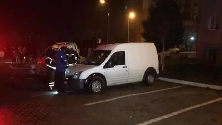 Son dakika haber: Kocaeli'de evde doğal gaz patlaması sonucu 1 kişi yaralandı Son dakika haber: Kocaeli'de evde doğal gaz patlaması sonucu 1 kişi yaralandı