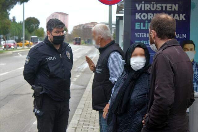 Eşinin HES kodu ile otobüse binmeye çalıştı! Alınmayınca ortalığı birbirine kattı