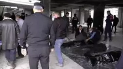 Foseptik faciasında hastaneye kaldırılan işçilerden 2'si yoğun bakıma alındı Foseptik faciasında hastaneye kaldırılan işçilerden 2'si yoğun bakıma alındı