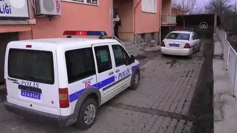 Kuyumcu soygunu girişiminin 4 şüphelisi yakalandı Kuyumcu soygunu girişiminin 4 şüphelisi yakalandı