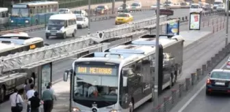 15 Temmuz Şehitler Köprüsü: Metrobüs hatları ve durakları: 2021 metrobüs çalışma saatleri 15 Temmuz Şehitler Köprüsü: Metrobüs hatları ve durakları: 2021 metrobüs çalışma saatleri