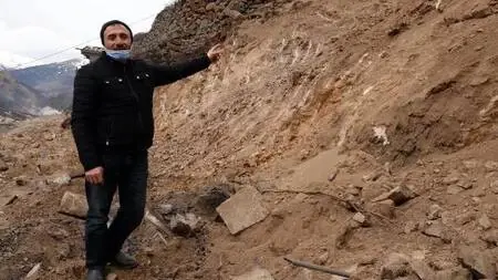Son dakika: Rize?de 10 evin kullanılamaz hale geldiği yangın, bacadan çıkmış (2) Son dakika: Rize?de 10 evin kullanılamaz hale geldiği yangın, bacadan çıkmış (2)