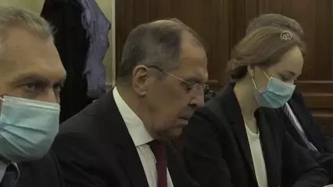 Sırbistan'ı ziyaret eden Lavrov, Kosova konusunda AB'yi eleştirdi