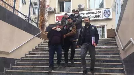 Yediemin otoparkındaki hırsızlar otopark sahipleri çıktı Yediemin otoparkındaki hırsızlar otopark sahipleri çıktı
