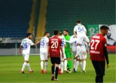 Ziraat Türkiye Kupası: Çaykur Rizespor: 3 - Eskişehirspor: 0 (Maç sonucu) Ziraat Türkiye Kupası: Çaykur Rizespor: 3 - Eskişehirspor: 0 (Maç sonucu)