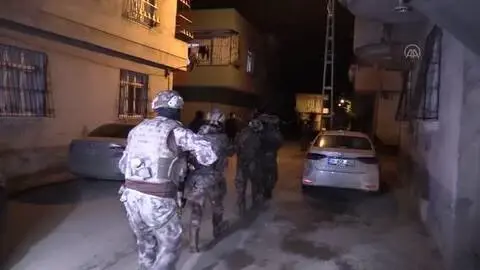 Son dakika: Adana merkezli 3 ilde terör örgütü PKK/KCK operasyonu: 5 gözaltı Son dakika: Adana merkezli 3 ilde terör örgütü PKK/KCK operasyonu: 5 gözaltı