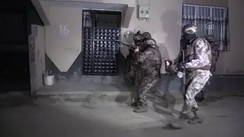 Son dakika: Adana merkezli 3 ilde terör örgütü PKK/KCK operasyonu: 5 gözaltı Son dakika: Adana merkezli 3 ilde terör örgütü PKK/KCK operasyonu: 5 gözaltı